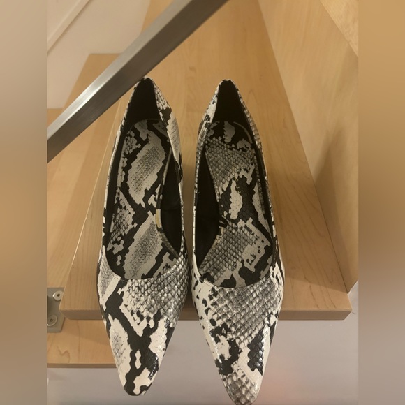 Zara snake pattern pointy toe heels - Picture 3 of 5